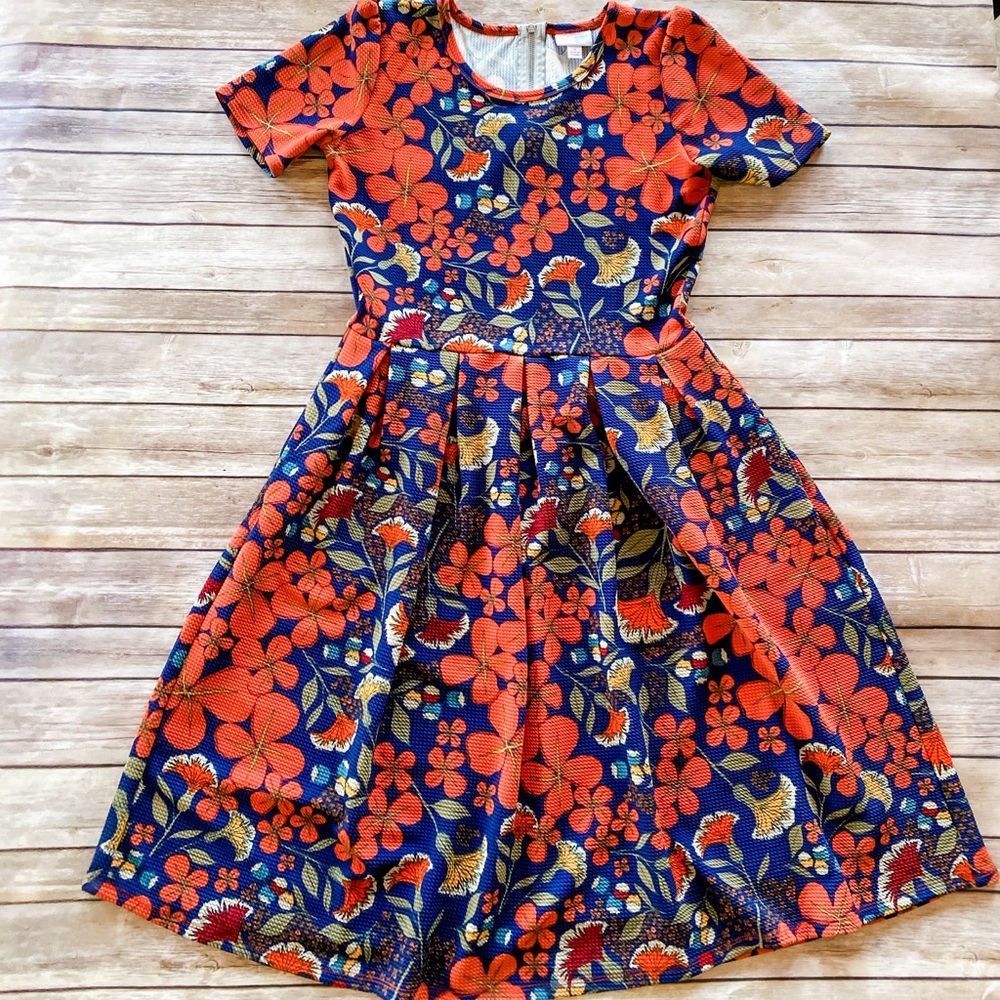 LuLaRoe Amelia Dress